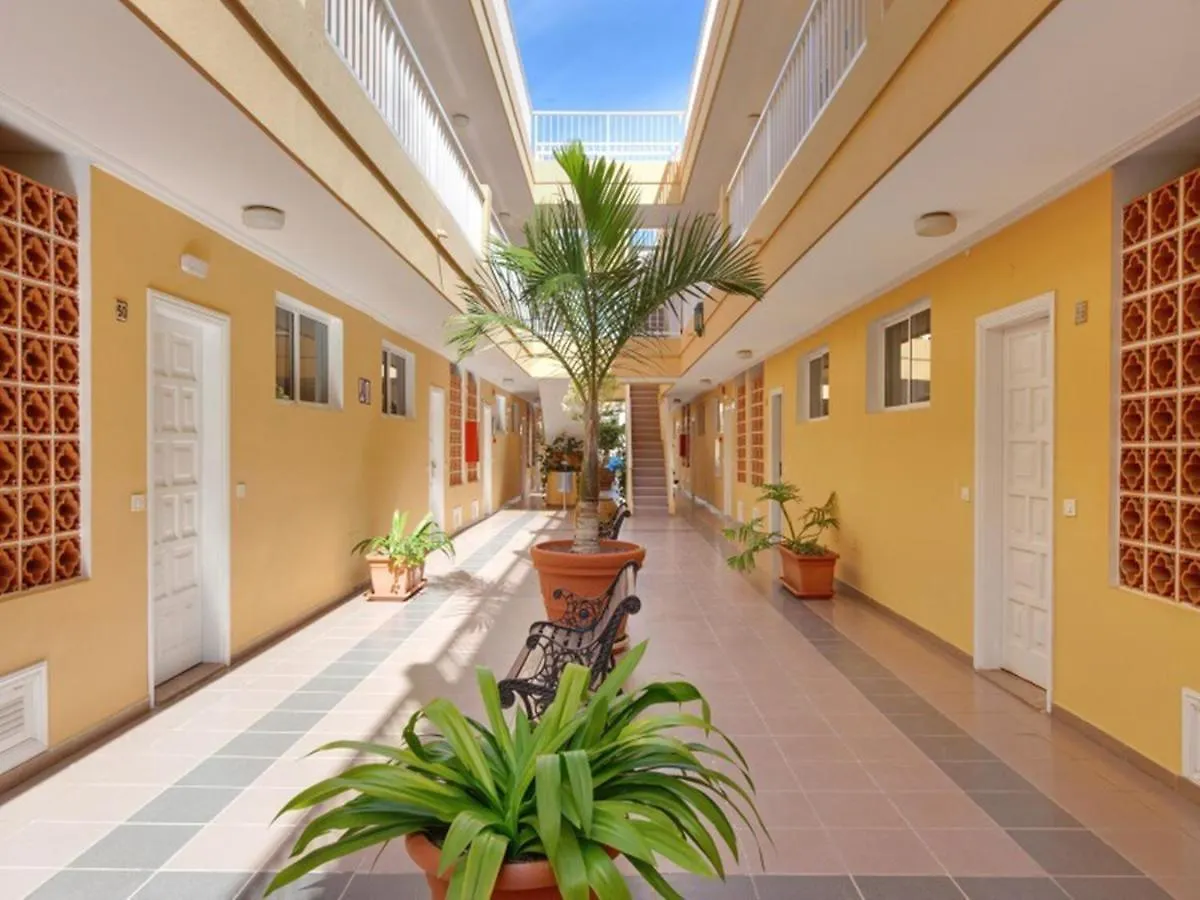 Apartment Playa La Arena Puerto de Santiago  Espanha